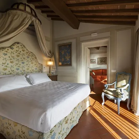 Torre A Cona Wine Estate Hotel 4*