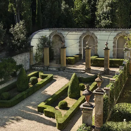 Torre A Cona Wine Estate Hotel 4*