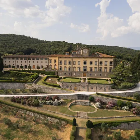 Hotel Torre A Cona Wine Estate 4*