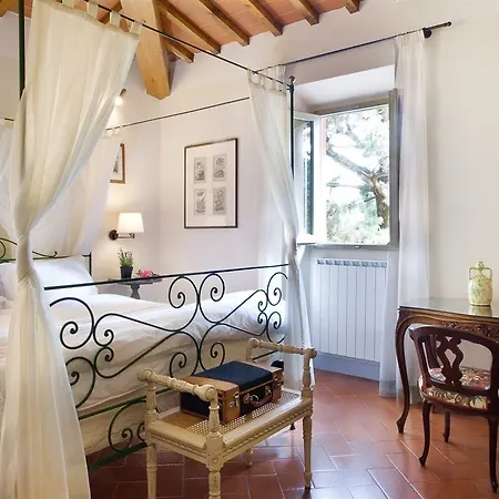 Torre A Cona Wine Estate 4* San Donato in Collina