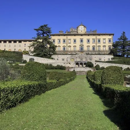 Hotel Torre A Cona Wine Estate