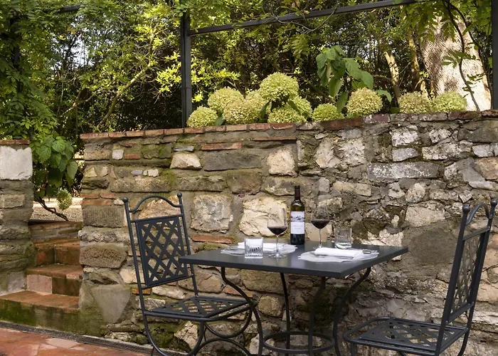 Torre A Cona Wine Estate 4*