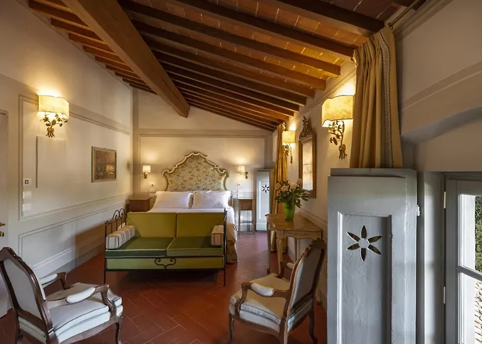 Torre A Cona Wine Estate 酒店 4*