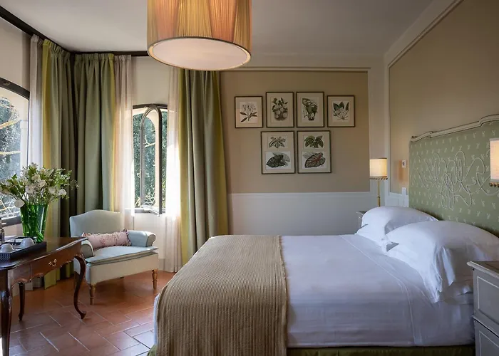 Torre A Cona Wine Estate 4* San Donato in Collina