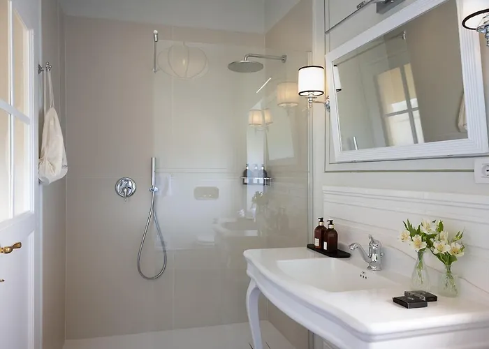 Torre A Cona Wine Estate