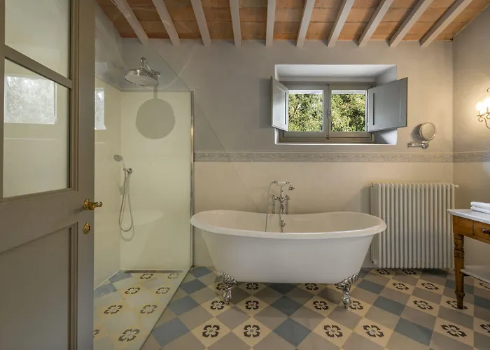 酒店 Torre A Cona Wine Estate 4*