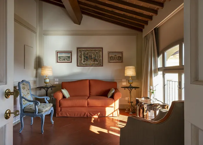 Torre A Cona Wine Estate 4* San Donato in Collina