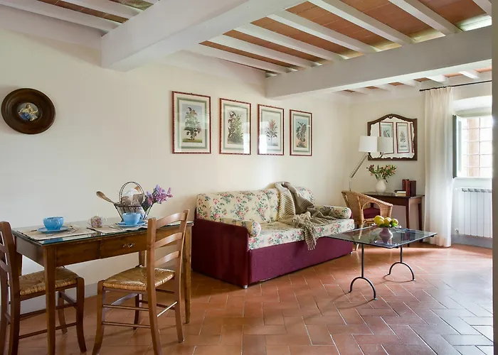 Torre A Cona Wine Estate 4* San Donato in Collina