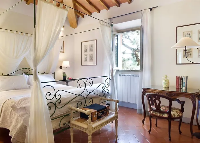 Torre A Cona Wine Estate 4* San Donato in Collina